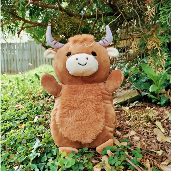 14” Wilfred the highland Cow Hug me Squishmallows NWT